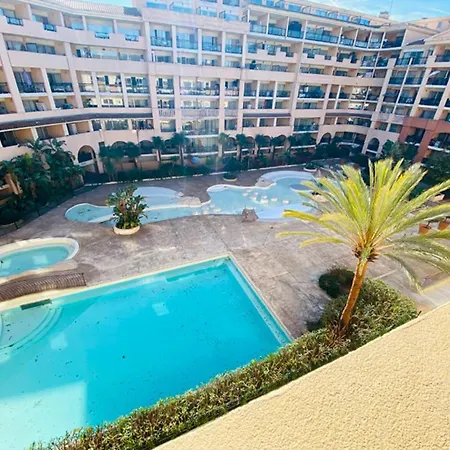 Διαμέρισμα Bel Avec Grande Terrasse A 50m De La Κάννες